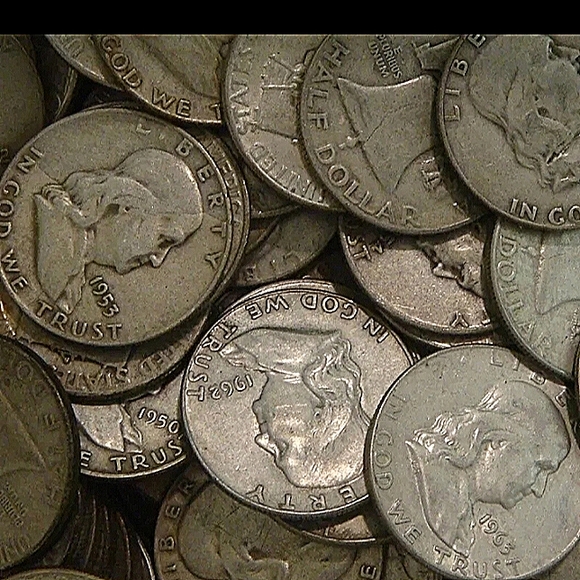 (1x) Franklin Half Dollars , 90% Silver Coin Lot, Circulated (Random Year) - Picture 2 of 3